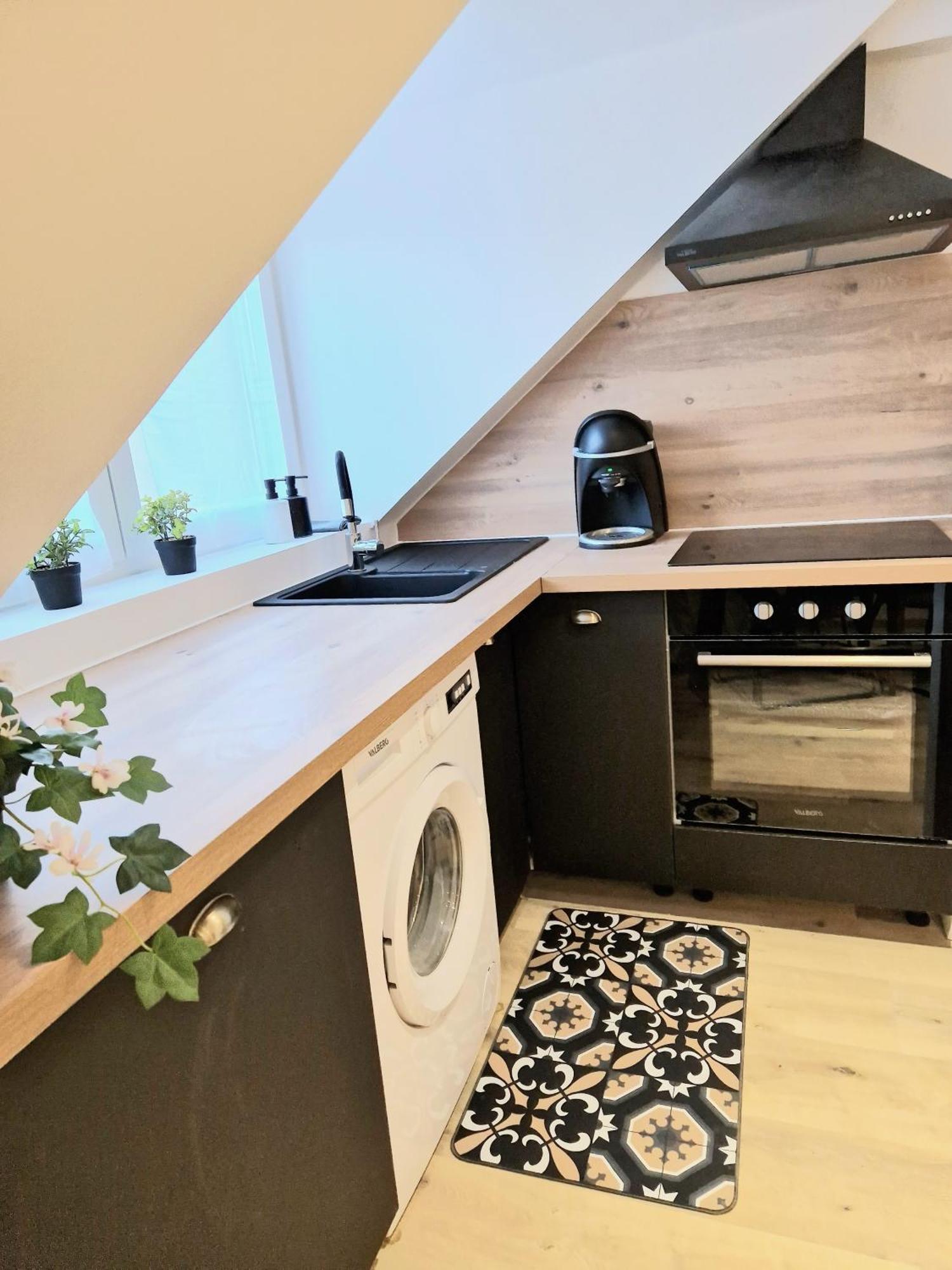 L'Elementaire, Appartement Chic Et Central 牟罗兹 外观 照片